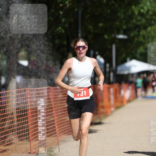 07.09.2025 - 19. Norderstedt Triathlon Michael Strokosch http://msf.ph/oto/8802675 07.09.2025 12:33:36 Laufen 731, 1272 meine-sportfotos.de
