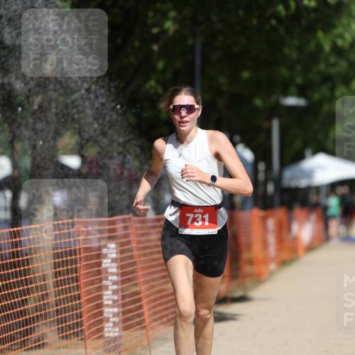 07.09.2025 - 19. Norderstedt Triathlon Michael Strokosch http://msf.ph/oto/8802681 07.09.2025 12:33:36 Laufen 731, 1272 meine-sportfotos.de