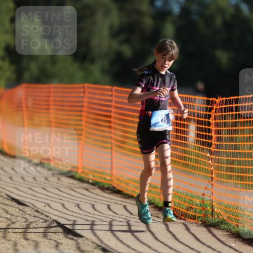 07.09.2025 - 19. Norderstedt Triathlon Michael Strokosch http://msf.ph/oto/8802726 07.09.2025 09:17:45 Laufen 18 meine-sportfotos.de