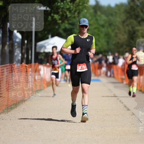 07.09.2025 - 19. Norderstedt Triathlon Michael Strokosch http://msf.ph/oto/8802746 07.09.2025 12:04:02 Laufen 279, 1183 meine-sportfotos.de