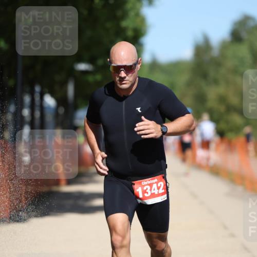 07.09.2025 - 19. Norderstedt Triathlon Michael Strokosch http://msf.ph/oto/8802749 07.09.2025 13:11:41 Laufen 820, 853, 1342 meine-sportfotos.de