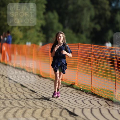 07.09.2025 - 19. Norderstedt Triathlon Michael Strokosch http://msf.ph/oto/8802786 07.09.2025 09:17:50 Laufen 18, 20 meine-sportfotos.de