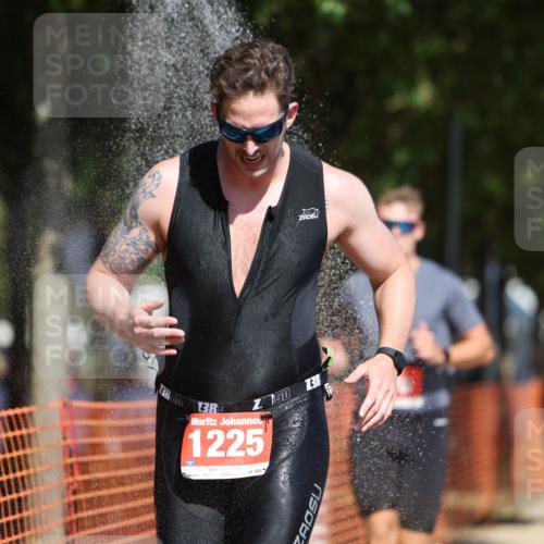 07.09.2025 - 19. Norderstedt Triathlon Michael Strokosch http://msf.ph/oto/8802820 07.09.2025 12:33:54 Laufen 773, 776, 1225 meine-sportfotos.de