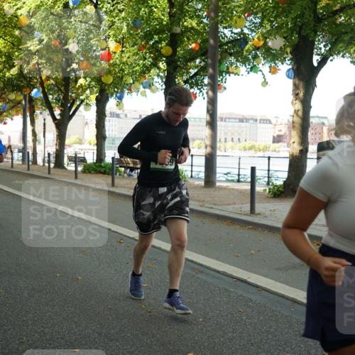 07.09.2025 - BARMER Alsterlauf Yannick Fuchs http://msf.ph/oto/8802829 07.09.2025 11:51:09 Laufen 8371, 1090, 1174 meine-sportfotos.de