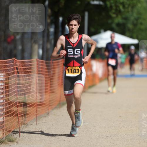 07.09.2025 - 19. Norderstedt Triathlon Michael Strokosch http://msf.ph/oto/8802851 07.09.2025 12:04:07 Laufen 279, 1183, 1278, 1306 meine-sportfotos.de