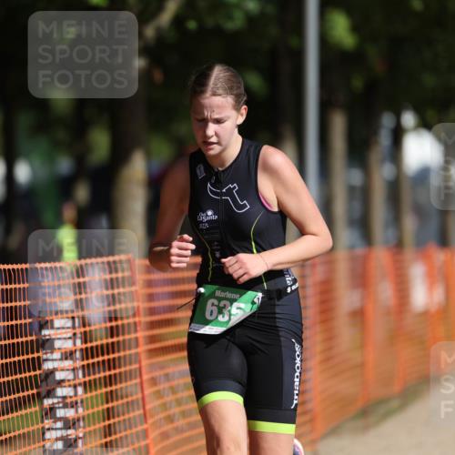 07.09.2025 - 19. Norderstedt Triathlon Michael Strokosch http://msf.ph/oto/8802894 07.09.2025 11:00:53 Laufen 62, 123, 635 meine-sportfotos.de