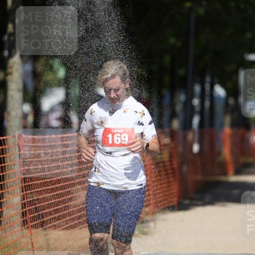 07.09.2025 - 19. Norderstedt Triathlon Michael Strokosch http://msf.ph/oto/8802919 07.09.2025 13:11:59 Laufen 169, 327, 809 meine-sportfotos.de