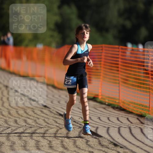 07.09.2025 - 19. Norderstedt Triathlon Michael Strokosch http://msf.ph/oto/8802976 07.09.2025 09:18:11 Laufen 22 meine-sportfotos.de