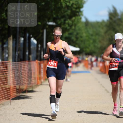 07.09.2025 - 19. Norderstedt Triathlon Michael Strokosch http://msf.ph/oto/8803001 07.09.2025 12:34:04 Laufen 773, 1251, 1368, 1381 meine-sportfotos.de