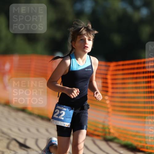 07.09.2025 - 19. Norderstedt Triathlon Michael Strokosch http://msf.ph/oto/8803017 07.09.2025 09:18:13 Laufen 22 meine-sportfotos.de