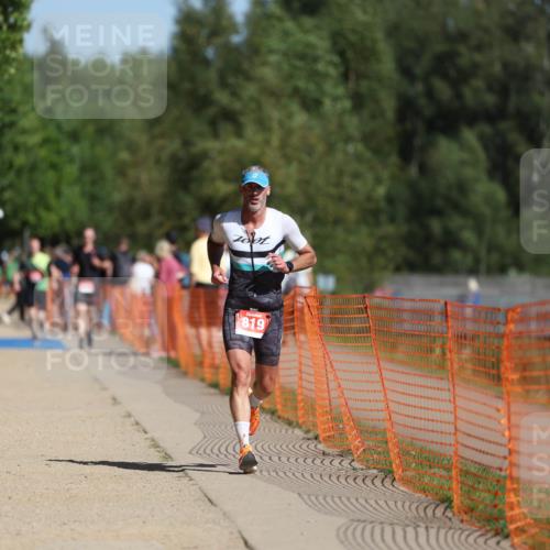 07.09.2025 - 19. Norderstedt Triathlon Michael Strokosch http://msf.ph/oto/8803052 07.09.2025 12:04:26 Laufen 191, 303, 736, 819 meine-sportfotos.de