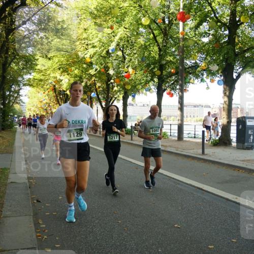 07.09.2025 - BARMER Alsterlauf Yannick Fuchs http://msf.ph/oto/8803062 07.09.2025 11:51:20 Laufen 1059, 1032, 1129, 1092, 1217 meine-sportfotos.de