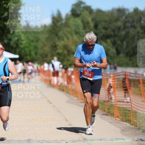07.09.2025 - 19. Norderstedt Triathlon Michael Strokosch http://msf.ph/oto/8803074 07.09.2025 13:12:09 Laufen 304, 700, 1243 meine-sportfotos.de