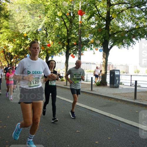07.09.2025 - BARMER Alsterlauf Yannick Fuchs http://msf.ph/oto/8803082 07.09.2025 11:51:20 Laufen 1059, 1032, 1129, 1092, 1217 meine-sportfotos.de
