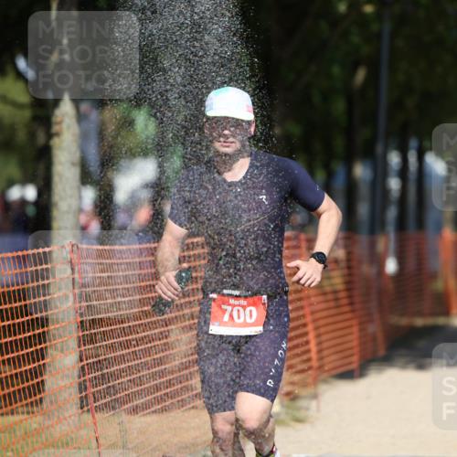 07.09.2025 - 19. Norderstedt Triathlon Michael Strokosch http://msf.ph/oto/8803099 07.09.2025 13:12:10 Laufen 304, 700, 1243 meine-sportfotos.de