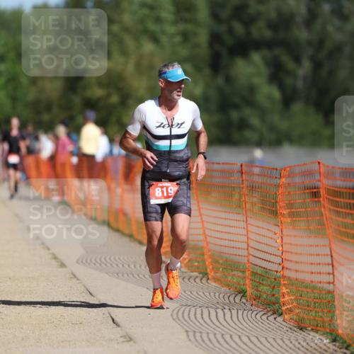 07.09.2025 - 19. Norderstedt Triathlon Michael Strokosch http://msf.ph/oto/8803103 07.09.2025 12:04:27 Laufen 191, 303, 736, 819 meine-sportfotos.de