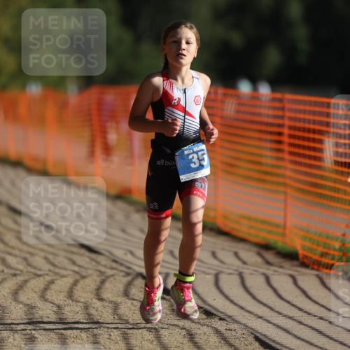 07.09.2025 - 19. Norderstedt Triathlon Michael Strokosch http://msf.ph/oto/8803115 07.09.2025 09:18:26 Laufen 35 meine-sportfotos.de
