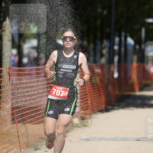 07.09.2025 - 19. Norderstedt Triathlon Michael Strokosch http://msf.ph/oto/8803150 07.09.2025 13:12:22 Laufen 707, 1263 meine-sportfotos.de