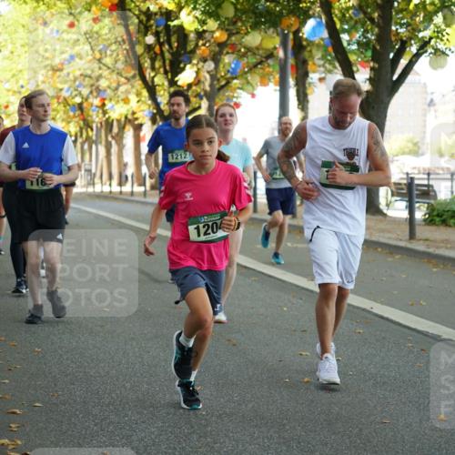 07.09.2025 - BARMER Alsterlauf Yannick Fuchs http://msf.ph/oto/8803185 07.09.2025 11:51:26 Laufen 826, 1212, 1204, 1202 meine-sportfotos.de