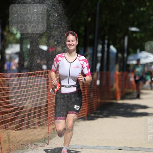 07.09.2025 - 19. Norderstedt Triathlon Michael Strokosch http://msf.ph/oto/8803222 07.09.2025 13:12:27 Laufen 1263 meine-sportfotos.de