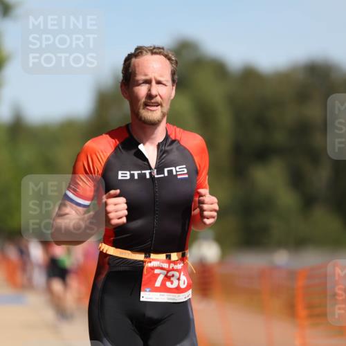 07.09.2025 - 19. Norderstedt Triathlon Michael Strokosch http://msf.ph/oto/8803225 07.09.2025 12:04:33 Laufen 138, 303, 736, 819 meine-sportfotos.de