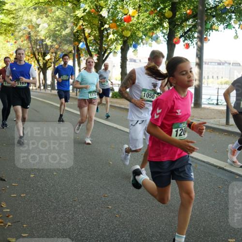 07.09.2025 - BARMER Alsterlauf Yannick Fuchs http://msf.ph/oto/8803235 07.09.2025 11:51:27 Laufen 1266, 116, 1163, 1212, 1179, 1050, 120, 1202 meine-sportfotos.de