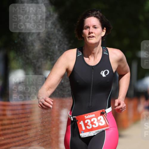 07.09.2025 - 19. Norderstedt Triathlon Michael Strokosch http://msf.ph/oto/8803252 07.09.2025 12:34:21 Laufen 1333 meine-sportfotos.de