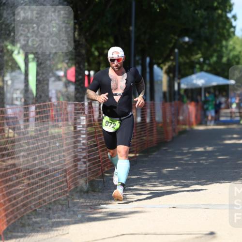 07.09.2025 - 19. Norderstedt Triathlon Michael Strokosch http://msf.ph/oto/8803268 07.09.2025 14:55:30 Laufen 972 meine-sportfotos.de