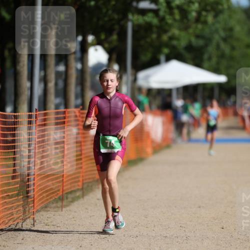 07.09.2025 - 19. Norderstedt Triathlon Michael Strokosch http://msf.ph/oto/8803307 07.09.2025 11:01:38 Laufen 74 meine-sportfotos.de