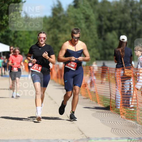 07.09.2025 - 19. Norderstedt Triathlon Michael Strokosch http://msf.ph/oto/8803325 07.09.2025 12:34:27 Laufen 696, 803, 1213, 1233 meine-sportfotos.de