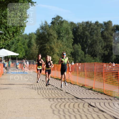 07.09.2025 - 19. Norderstedt Triathlon Michael Strokosch http://msf.ph/oto/8803328 07.09.2025 09:42:32 Laufen 557, 594, 595, 600 meine-sportfotos.de