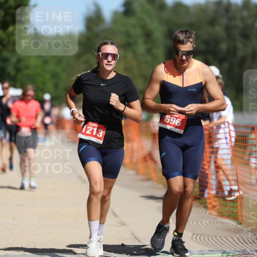 07.09.2025 - 19. Norderstedt Triathlon Michael Strokosch http://msf.ph/oto/8803363 07.09.2025 12:34:29 Laufen 696, 803, 1213, 1233 meine-sportfotos.de
