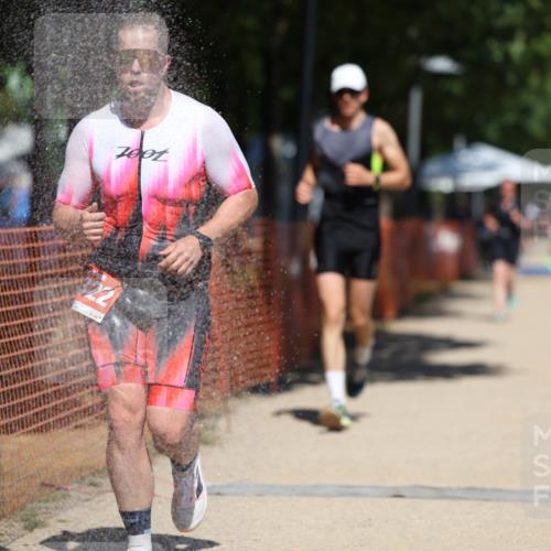 07.09.2025 - 19. Norderstedt Triathlon Michael Strokosch http://msf.ph/oto/8803404 07.09.2025 13:12:42 Laufen 156, 847, 1322, 1328 meine-sportfotos.de