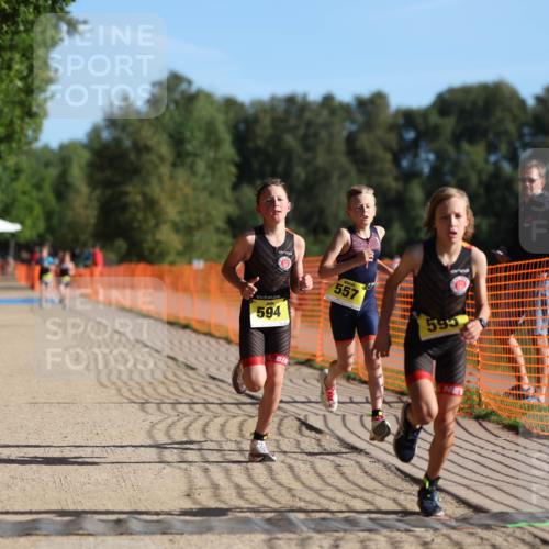 07.09.2025 - 19. Norderstedt Triathlon Michael Strokosch http://msf.ph/oto/8803418 07.09.2025 09:42:37 Laufen 557, 594, 595, 600 meine-sportfotos.de