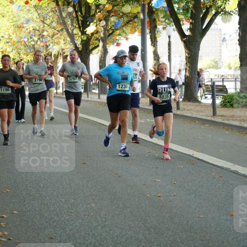 07.09.2025 - BARMER Alsterlauf Yannick Fuchs http://msf.ph/oto/8803433 07.09.2025 11:51:39 Laufen 1200, 3798, 3797, 5, 1176, 1236, 1196, 2, 53, 2024, 1035 meine-sportfotos.de