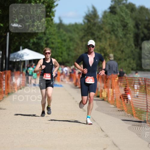 07.09.2025 - 19. Norderstedt Triathlon Michael Strokosch http://msf.ph/oto/8803505 07.09.2025 12:34:39 Laufen 226, 803, 1233, 1364 meine-sportfotos.de