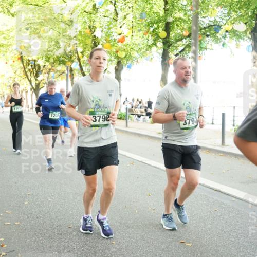 07.09.2025 - BARMER Alsterlauf Yannick Fuchs http://msf.ph/oto/8803517 07.09.2025 11:51:44 Laufen 1170, 1208, 3798, 10, 37970 meine-sportfotos.de