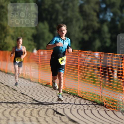 07.09.2025 - 19. Norderstedt Triathlon Michael Strokosch http://msf.ph/oto/8803520 07.09.2025 09:42:46 Laufen 604, 633 meine-sportfotos.de