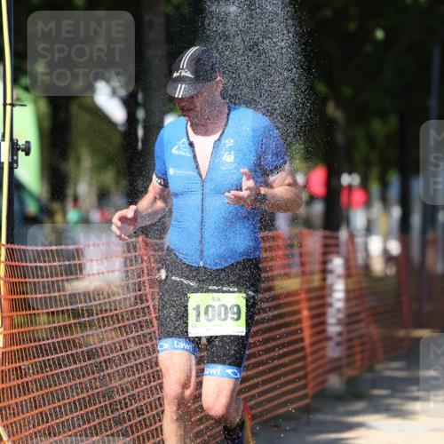 07.09.2025 - 19. Norderstedt Triathlon Michael Strokosch http://msf.ph/oto/8803563 07.09.2025 14:55:54 Laufen 863, 1009 meine-sportfotos.de