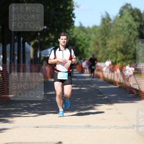 07.09.2025 - 19. Norderstedt Triathlon Michael Strokosch http://msf.ph/oto/8803584 07.09.2025 14:55:56 Laufen 863, 1009 meine-sportfotos.de