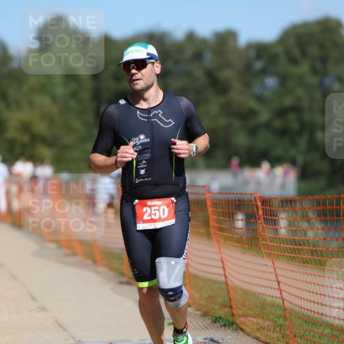 07.09.2025 - 19. Norderstedt Triathlon Michael Strokosch http://msf.ph/oto/8803585 07.09.2025 13:13:01 Laufen 250 meine-sportfotos.de