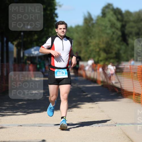 07.09.2025 - 19. Norderstedt Triathlon Michael Strokosch http://msf.ph/oto/8803598 07.09.2025 14:55:57 Laufen 863, 1009 meine-sportfotos.de