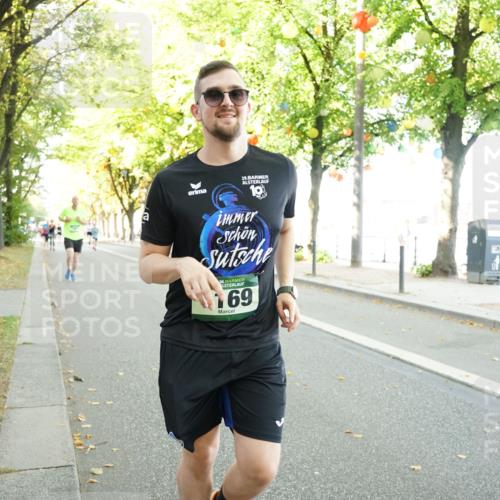 07.09.2025 - BARMER Alsterlauf Yannick Fuchs http://msf.ph/oto/8803635 07.09.2025 11:51:49 Laufen 29, 36, 169 meine-sportfotos.de