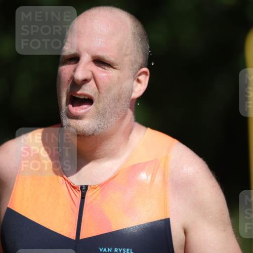 07.09.2025 - 19. Norderstedt Triathlon Michael Strokosch http://msf.ph/oto/8803647 07.09.2025 12:05:17 Laufen 833, 834, 1333 meine-sportfotos.de