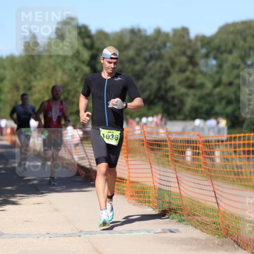 07.09.2025 - 19. Norderstedt Triathlon Michael Strokosch http://msf.ph/oto/8803657 07.09.2025 14:56:08 Laufen 961, 990, 1036 meine-sportfotos.de