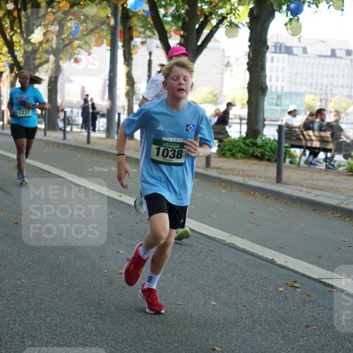 07.09.2025 - BARMER Alsterlauf Yannick Fuchs http://msf.ph/oto/8803711 07.09.2025 11:51:58 Laufen 1264, 1237, 1038 meine-sportfotos.de