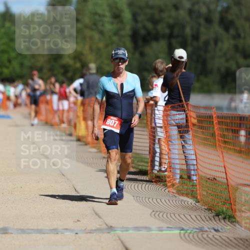 07.09.2025 - 19. Norderstedt Triathlon Michael Strokosch http://msf.ph/oto/8803777 07.09.2025 12:35:19 Laufen 807, 845 meine-sportfotos.de