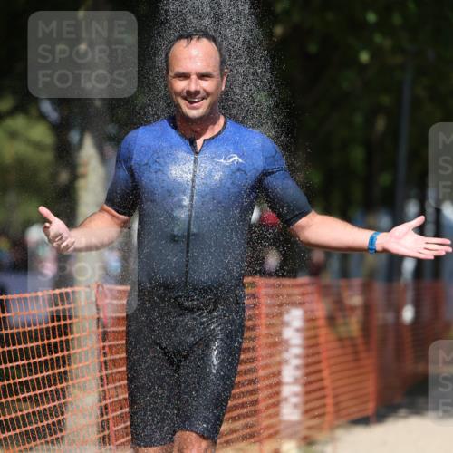 07.09.2025 - 19. Norderstedt Triathlon Michael Strokosch http://msf.ph/oto/8803791 07.09.2025 13:13:24 Laufen 222 meine-sportfotos.de