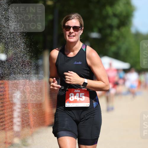 07.09.2025 - 19. Norderstedt Triathlon Michael Strokosch http://msf.ph/oto/8803818 07.09.2025 12:35:28 Laufen 151, 845, 851 meine-sportfotos.de