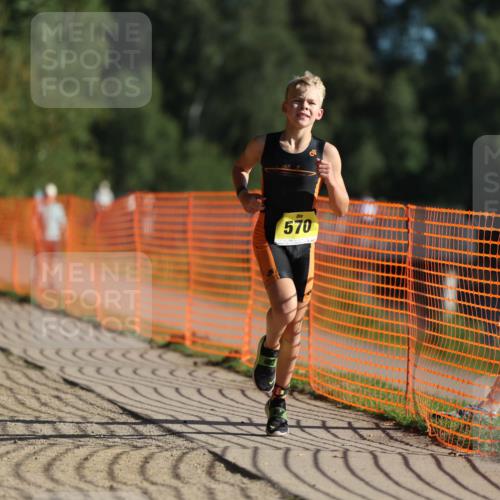 07.09.2025 - 19. Norderstedt Triathlon Michael Strokosch http://msf.ph/oto/8803841 07.09.2025 09:43:21 Laufen 556, 570 meine-sportfotos.de